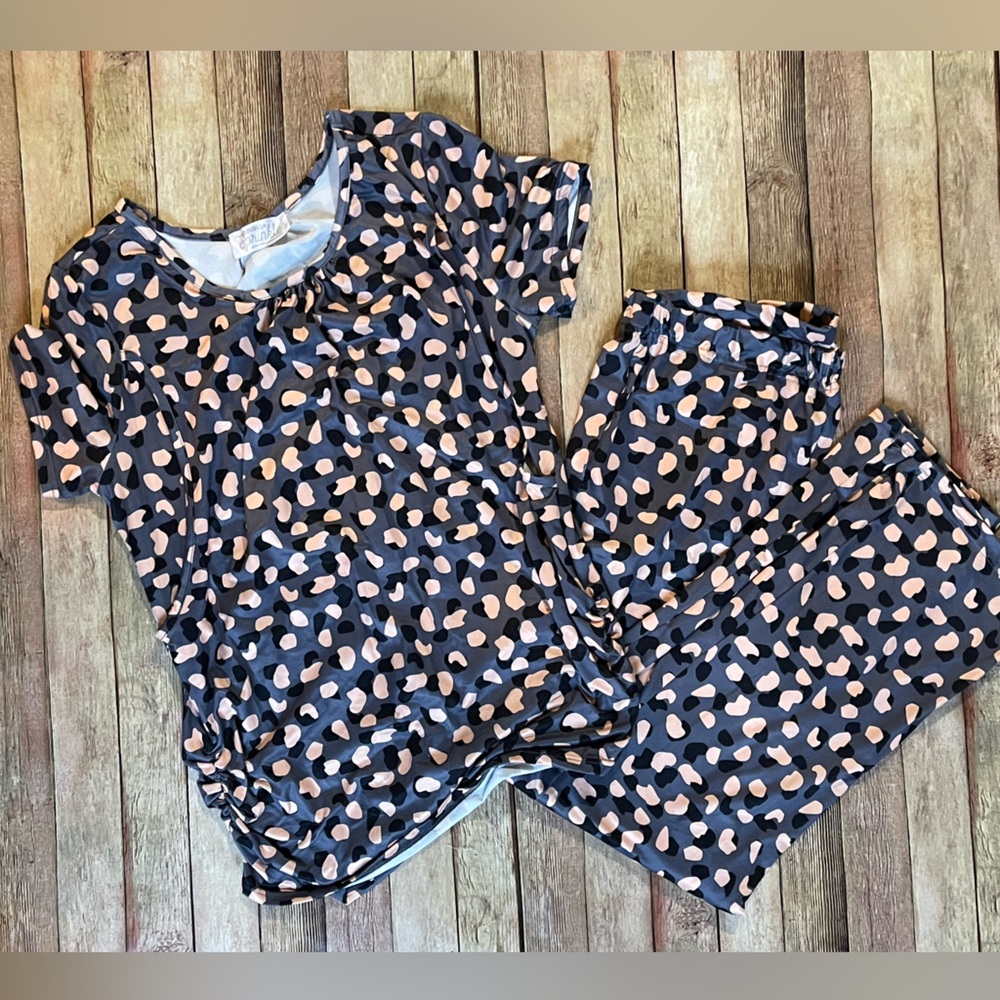 Women’s nursing and maternity pajamas